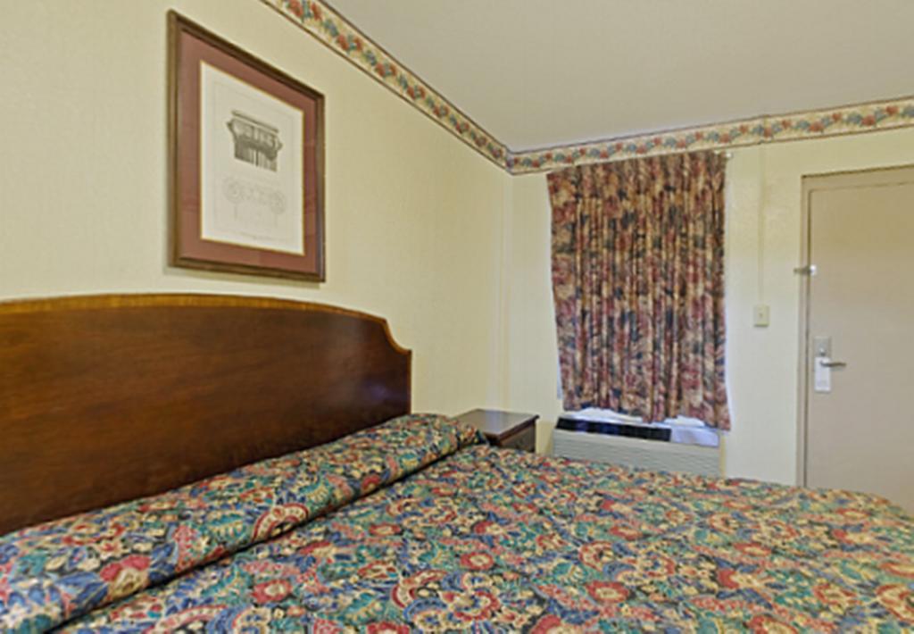 Value Inn Knoxville Ноксвил Стая снимка