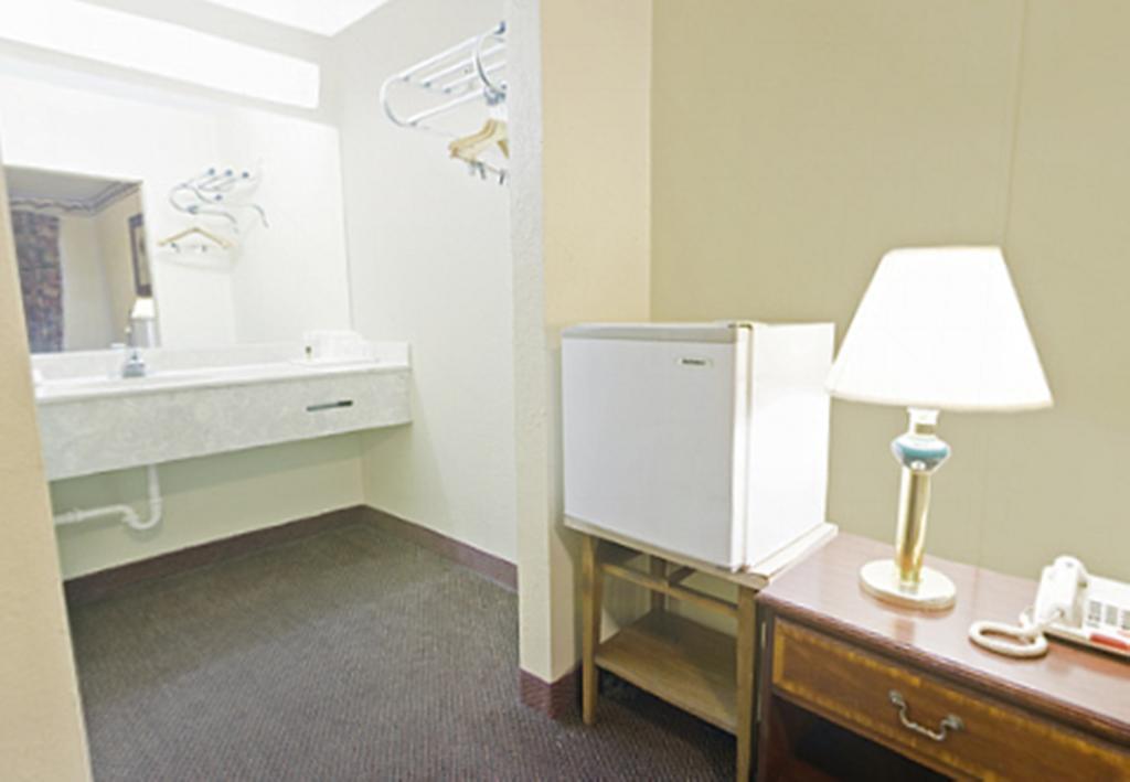 Value Inn Knoxville Ноксвил Екстериор снимка
